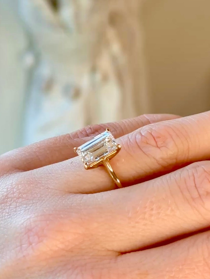 2.85ct Carre Cut Diamond Ring