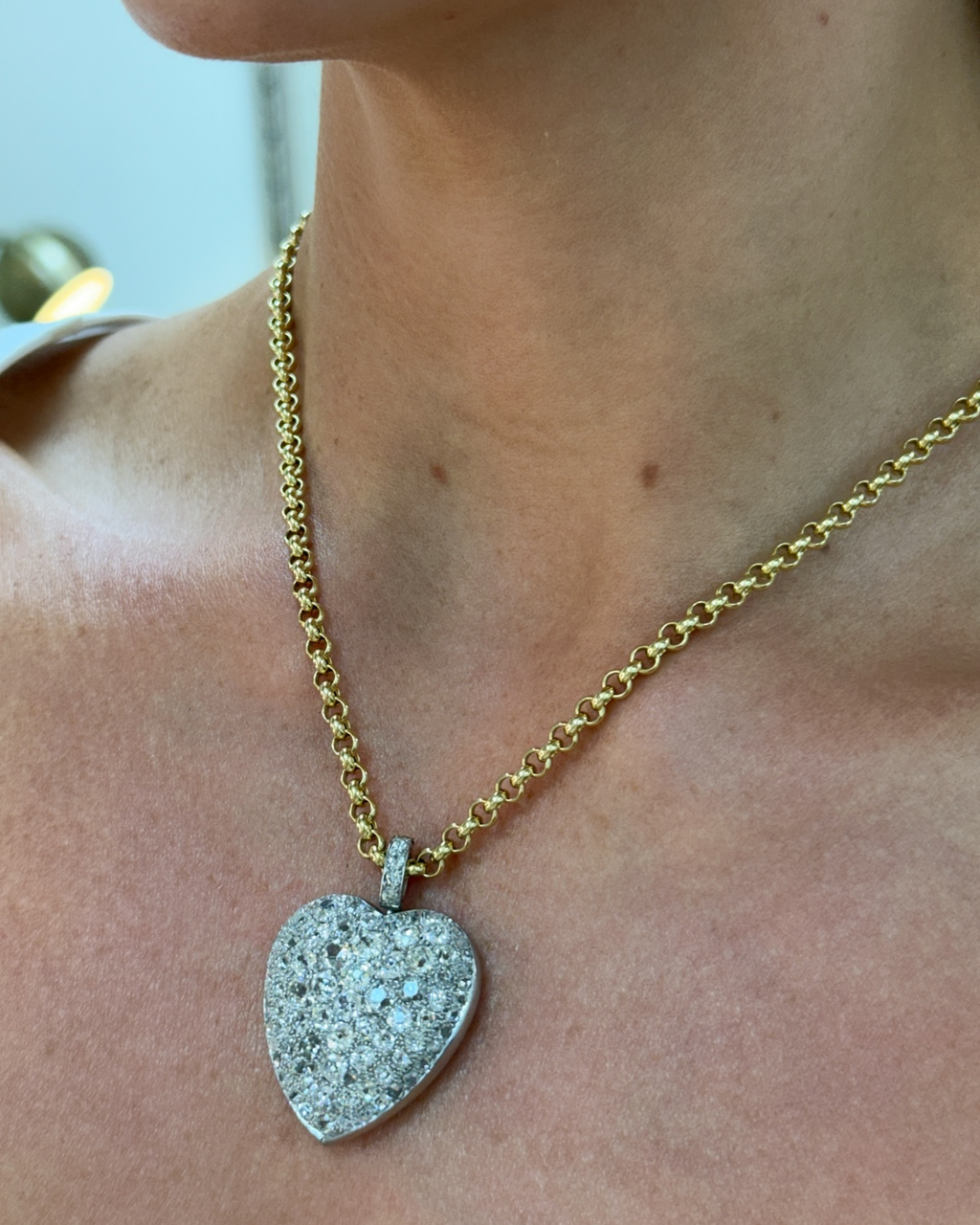 Victorian Heart Pendant on an 18KYG Rolo Chain