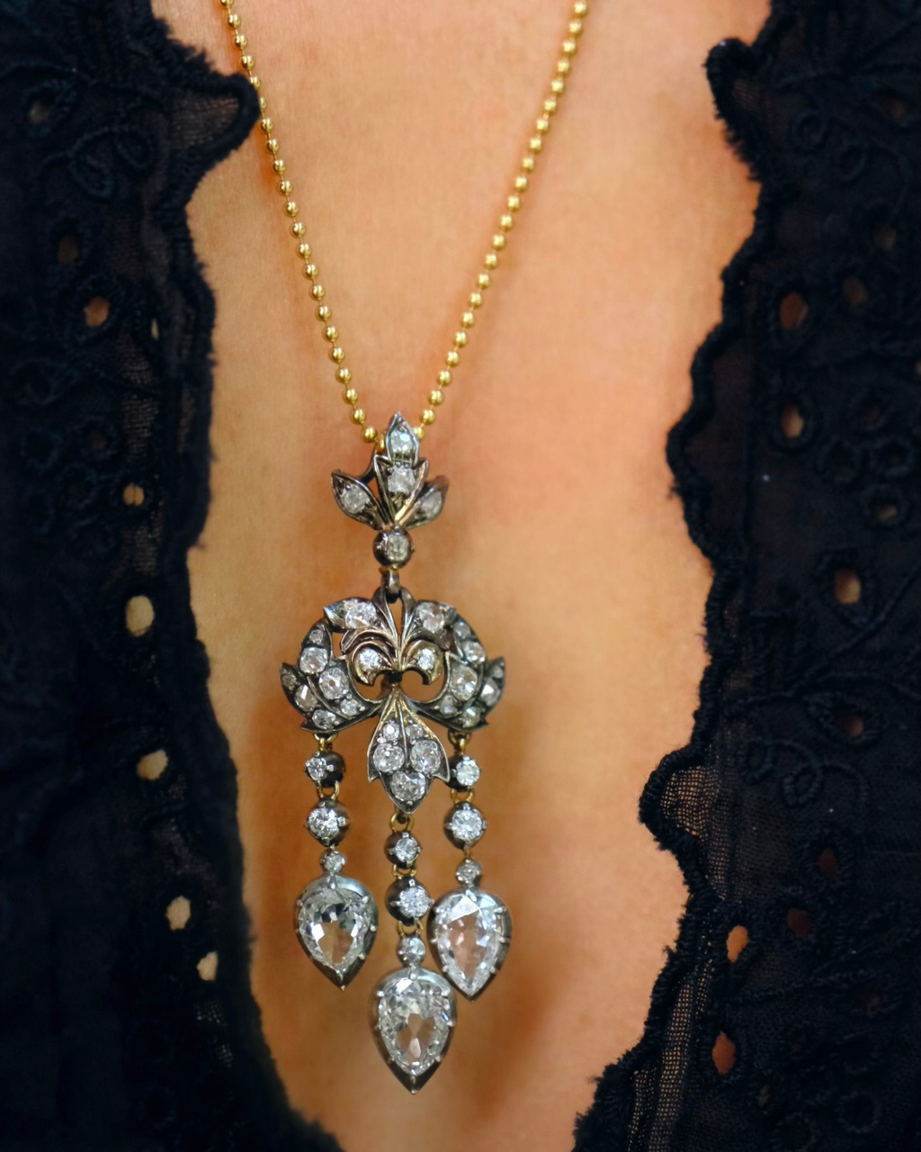 Victorian Diamond Pendant on 18KYG Ball Chain