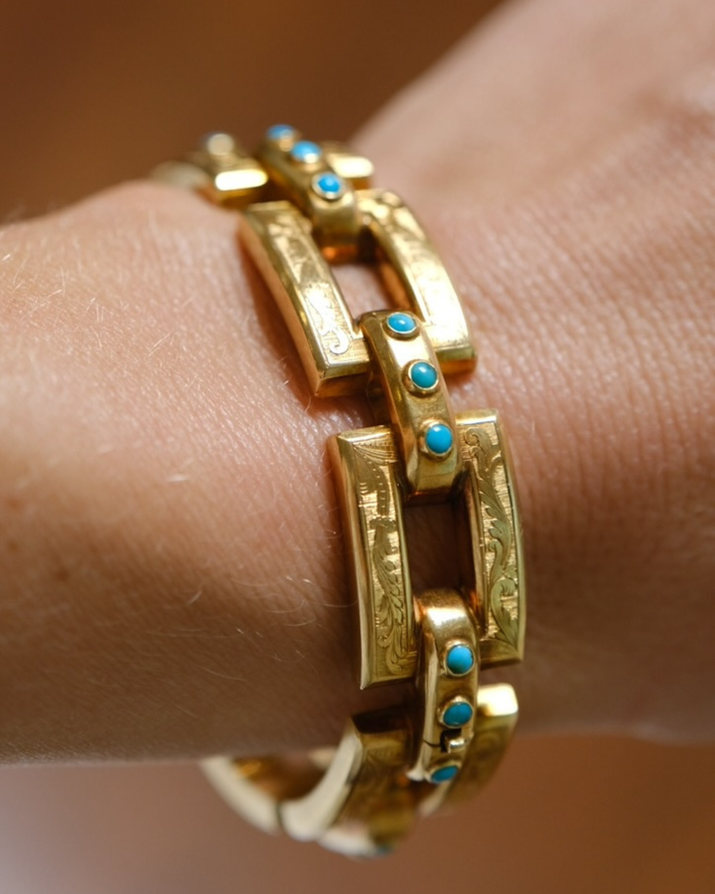 18KYG Victorian Turquoise Bangle