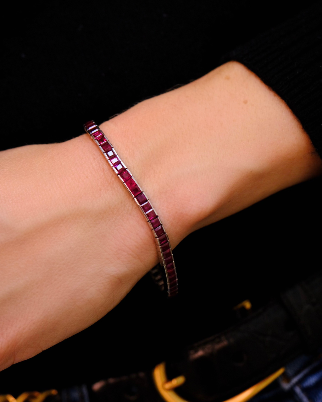 Vintage Gold & Ruby Line Bracelet