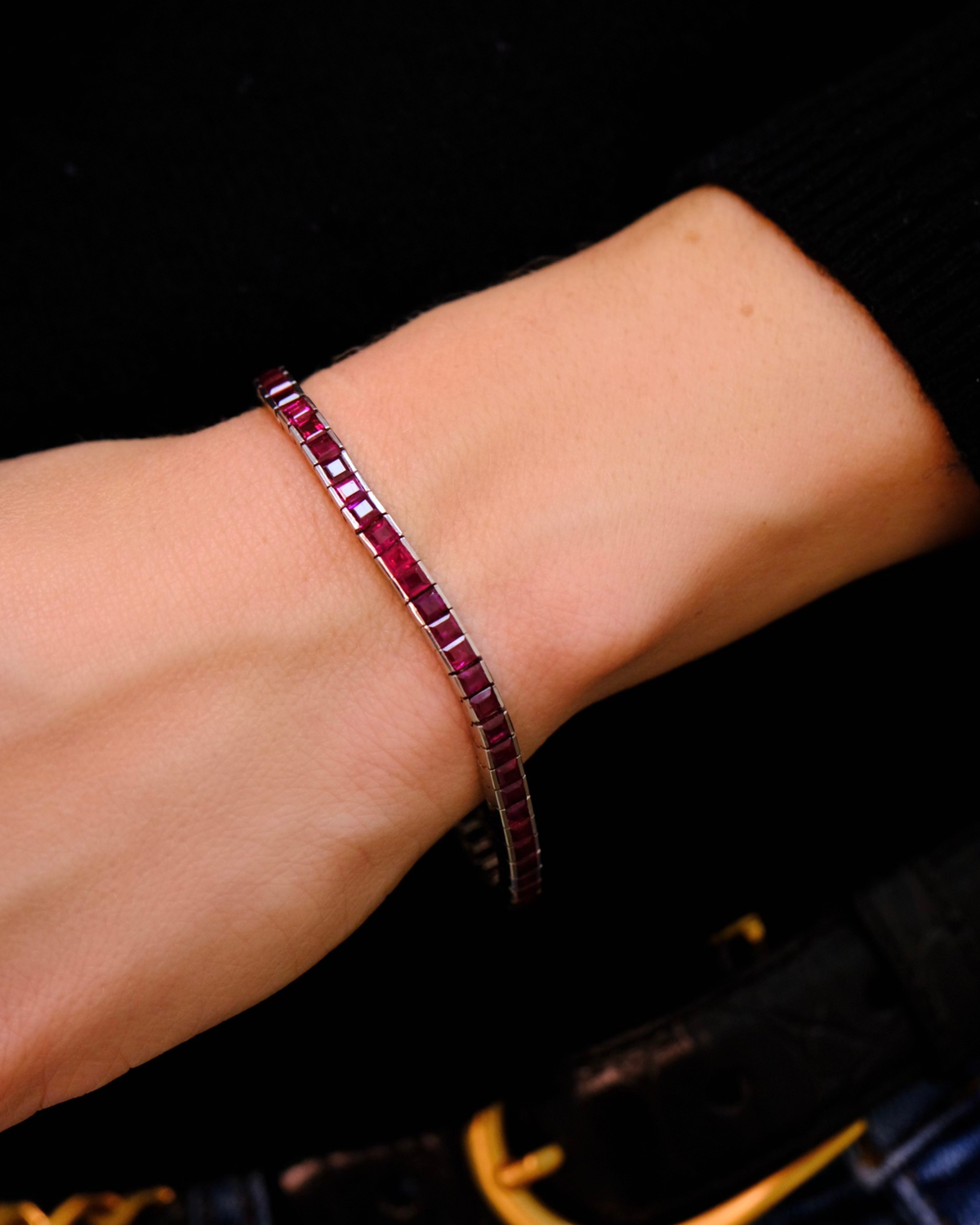 Vintage Gold & Ruby Line Bracelet