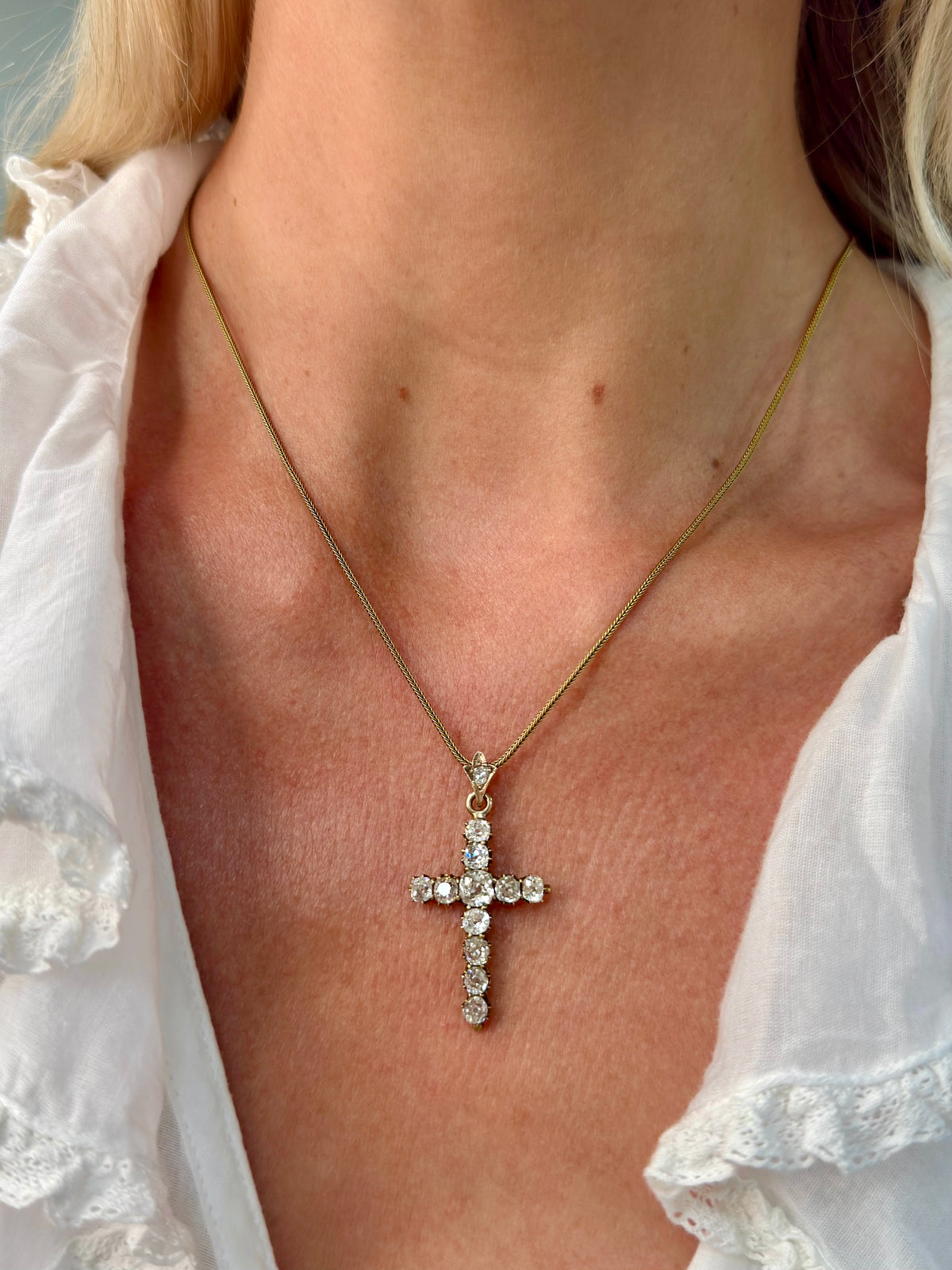 18KYG & Old Cut Diamond Cross Pendant c1850