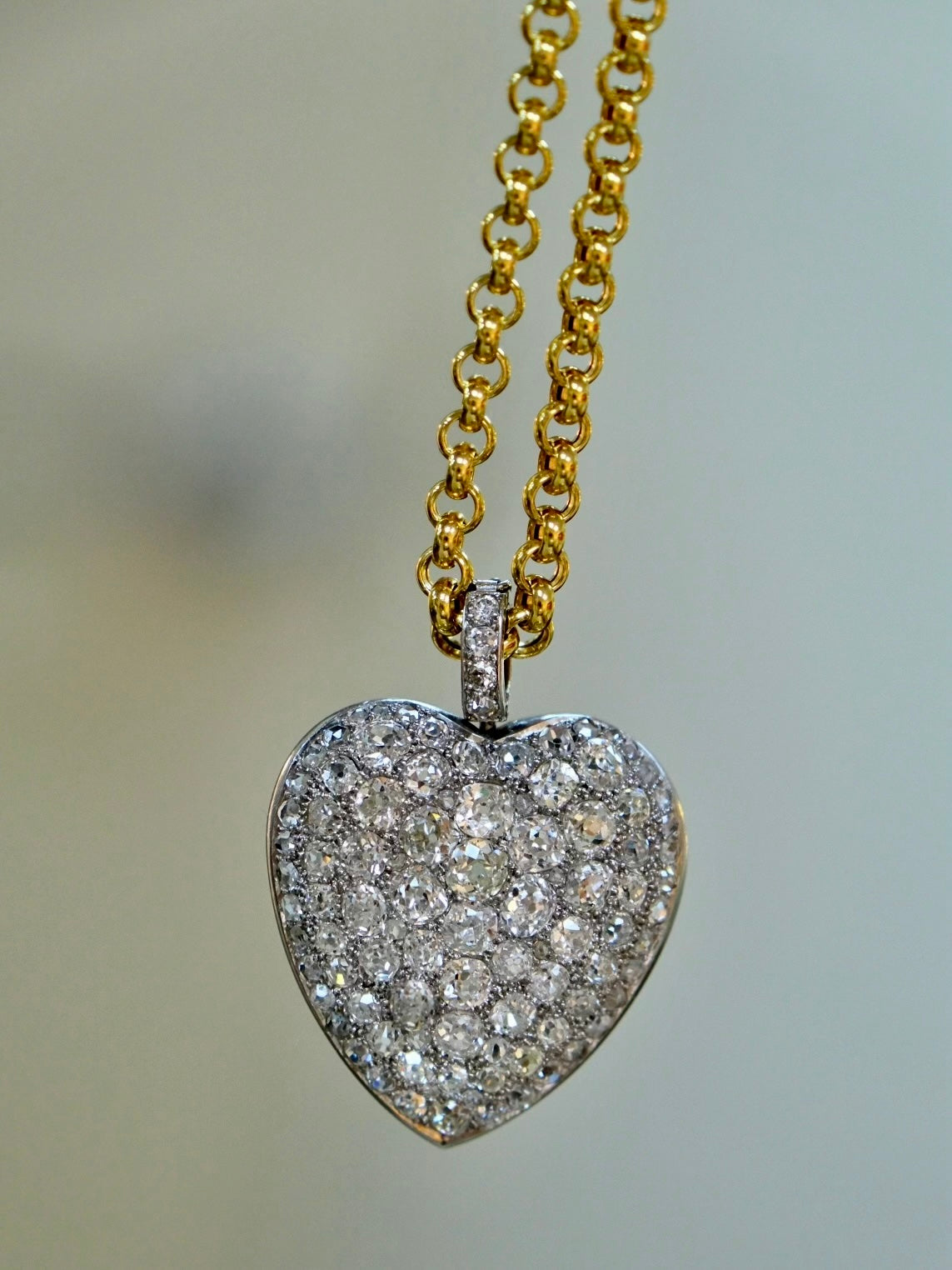 Victorian Heart Pendant on an 18KYG Rolo Chain
