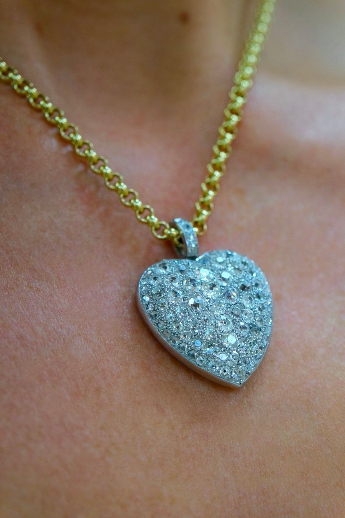 Victorian Heart Pendant on an 18KYG Rolo Chain