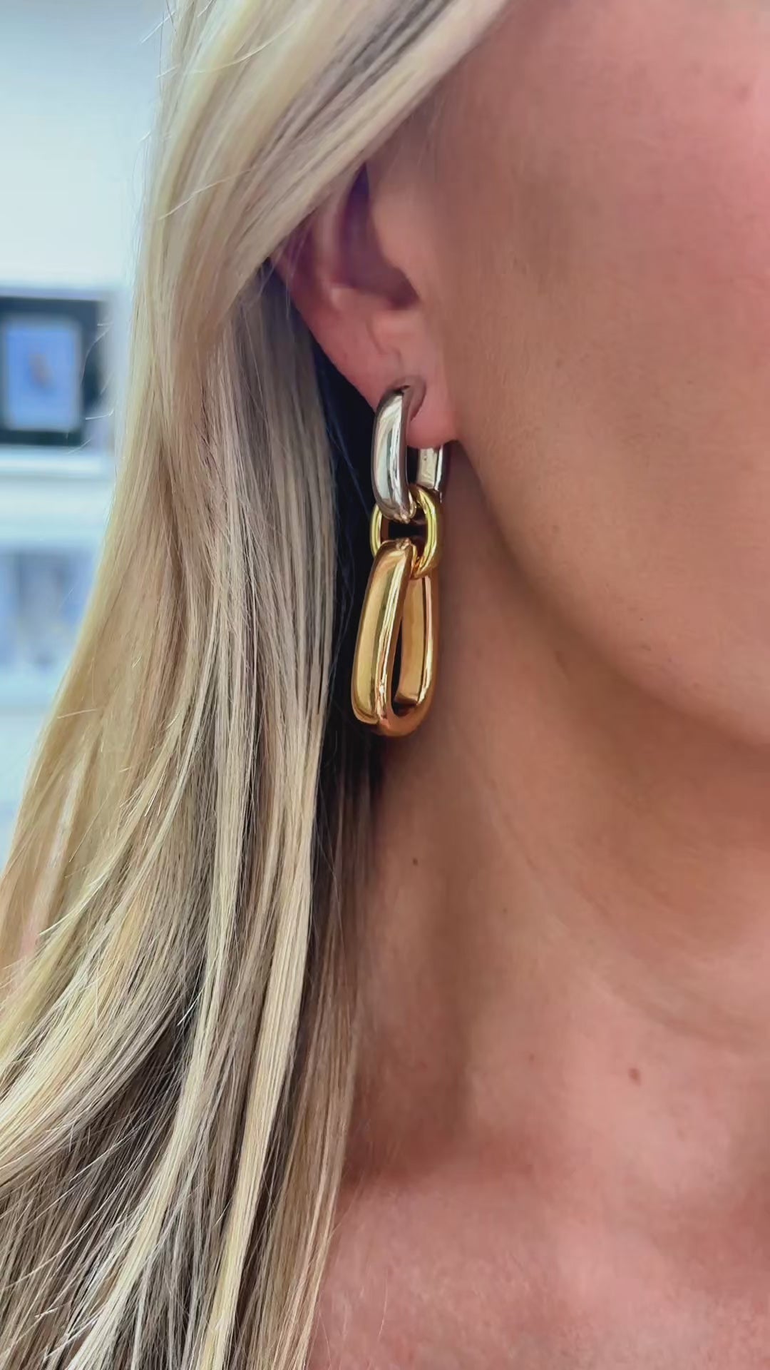 Iconica Tri-tone Earrings by Pomellato